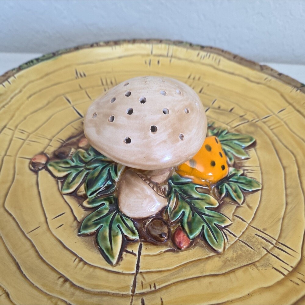 Vintage Lefton Merry Mushroom Ceramic Appetizer Hors d'oeuvre Plate Cottagecore - Picture 8 of 13